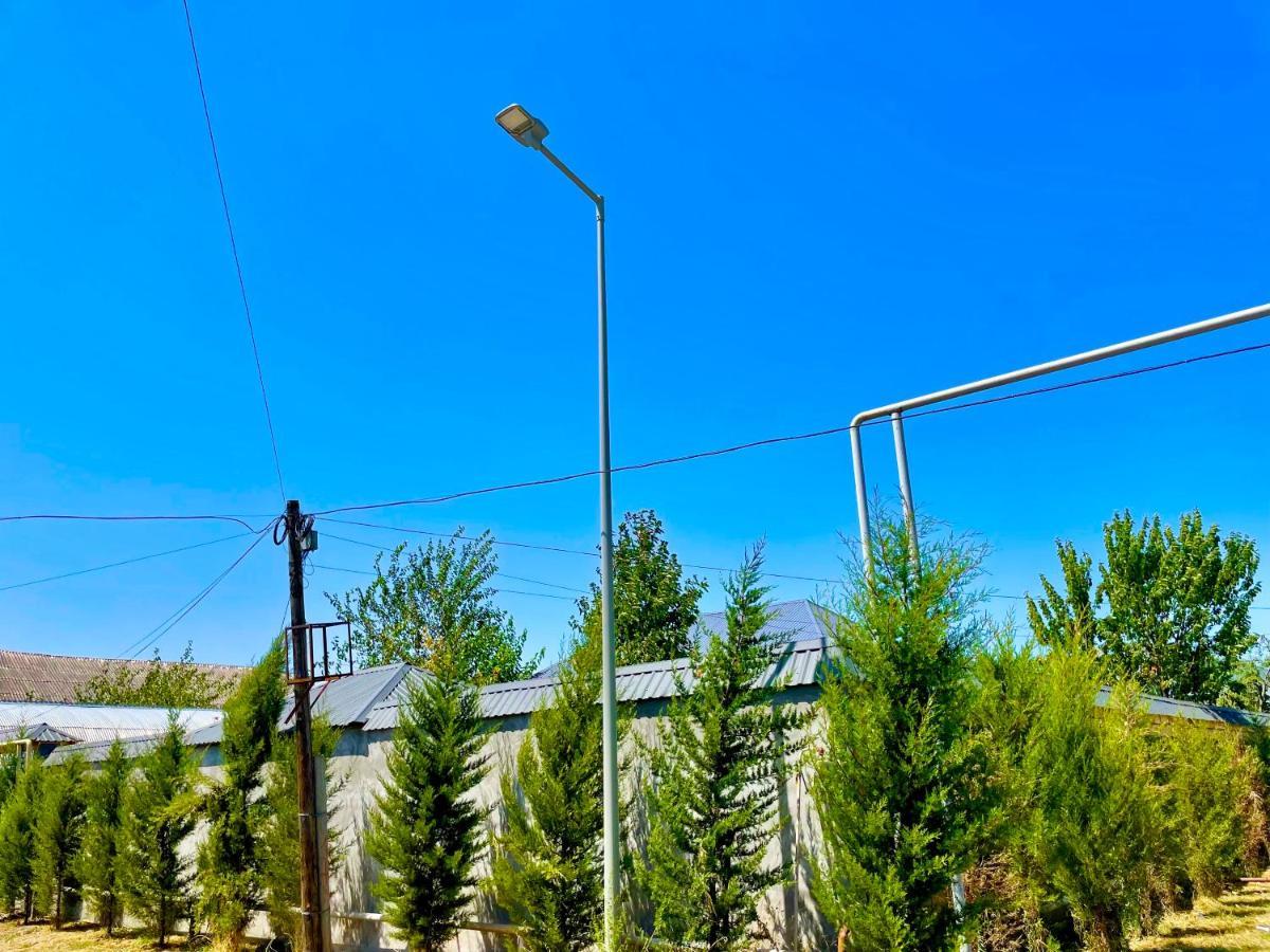 Emirest Villa กาบาลา ภายนอก รูปภาพ